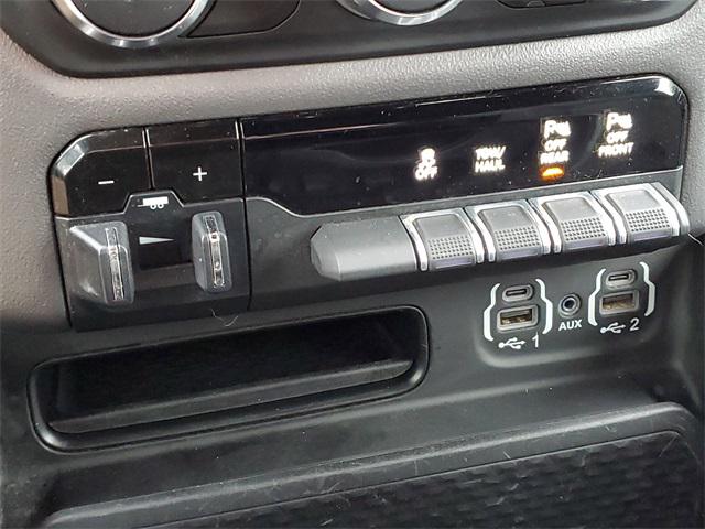 2020 Ram 1500 Big Horn Quad Cab 4x4 64 Box