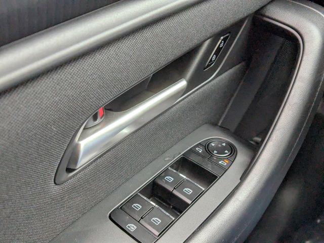 2026 Mazda X-90 3.3 Turbo Select