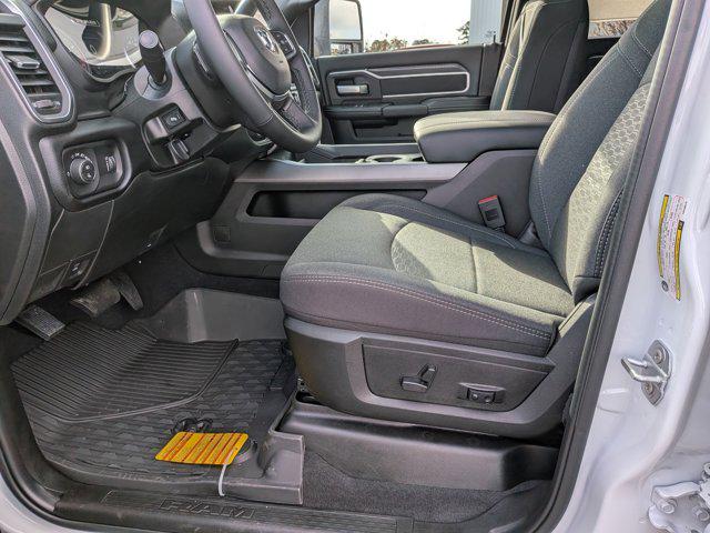 2026 Ram 2500 Big Horn Crew Cab 4x4 64 Box
