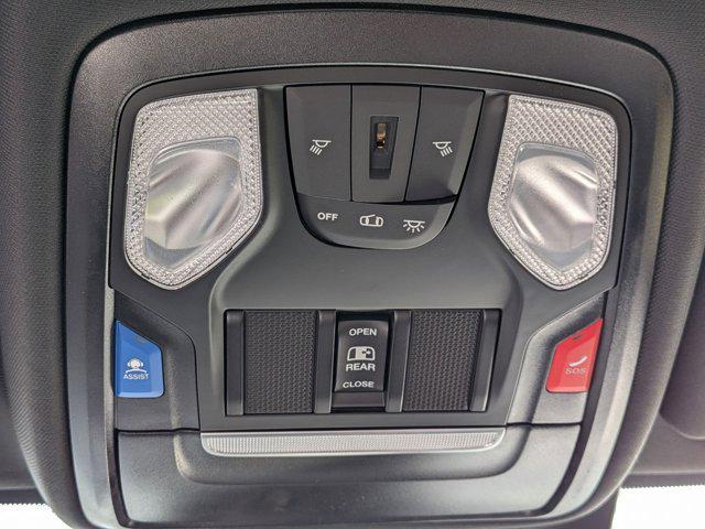 2026 Ram 2500 Big Horn Crew Cab 4x4 64 Box