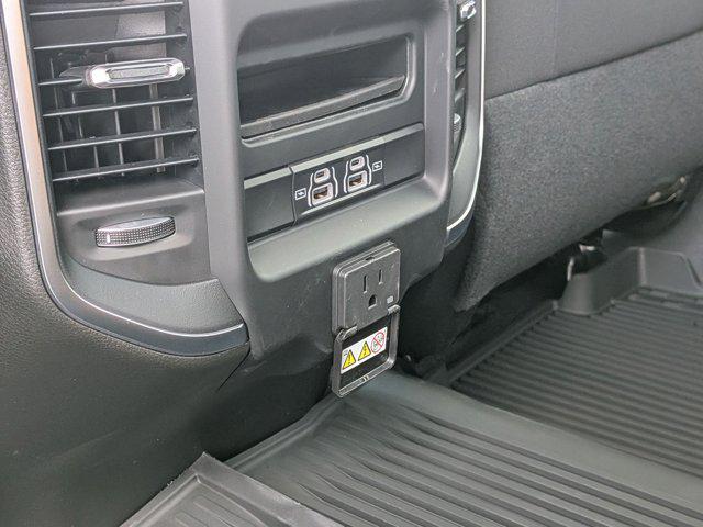 2026 Ram 2500 Big Horn Crew Cab 4x4 64 Box