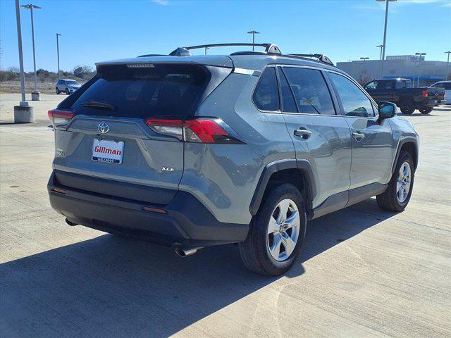 2021 Toyota RAV4 XLE