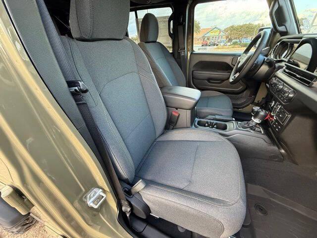 2026 Jeep Wrangler 4-Door Willys 4x4