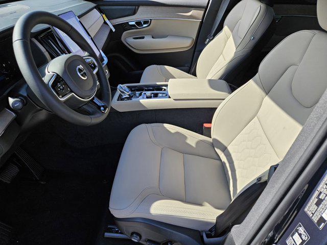 2026 Volvo XC90 Plus, B6 AWD Gas (mild hybrid), Gasoline, Bright, 6 Seats