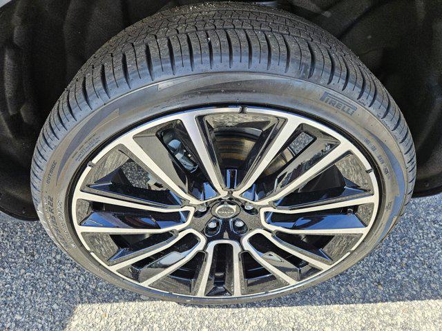 2026 Volvo XC90 Plus, B6 AWD Gas (mild hybrid), Gasoline, Bright, 6 Seats