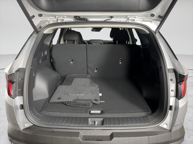 2026 Hyundai Tucson Hybrid SEL