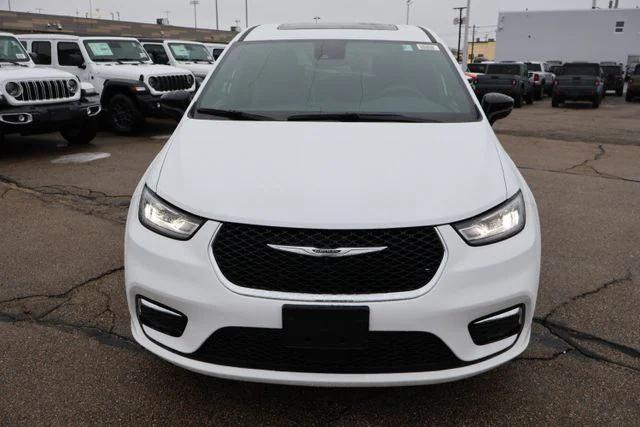 2026 Chrysler Pacifica PACIFICA LIMITED