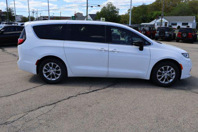 2026 Chrysler Pacifica PACIFICA LIMITED