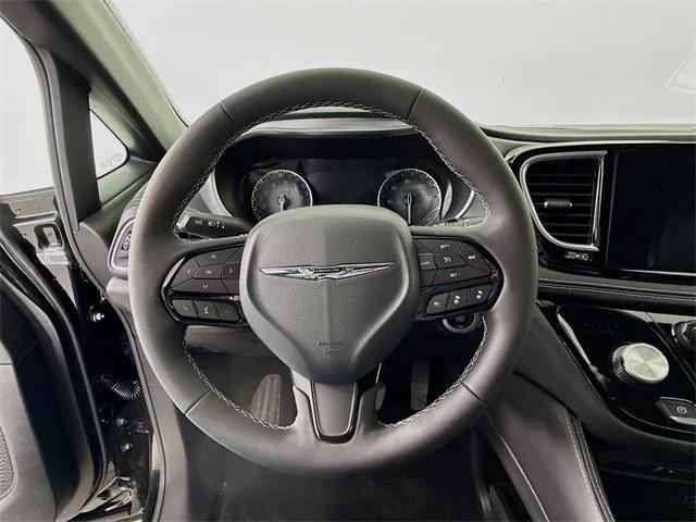 2026 Chrysler Pacifica Limited AWD