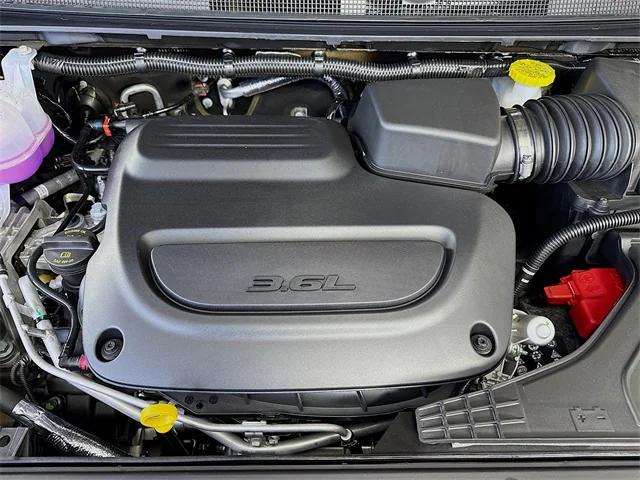 2026 Chrysler Pacifica Limited AWD