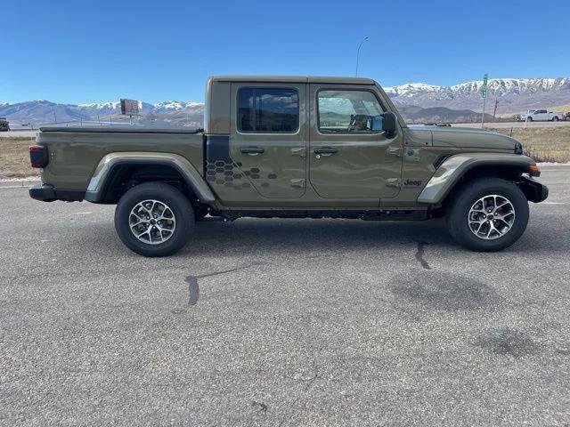 2026 Jeep Gladiator GLADIATOR SPORT S 4X4