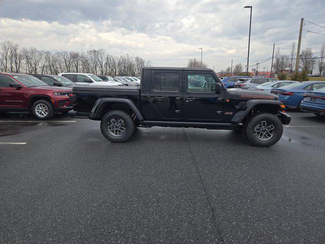 2026 Jeep Gladiator GLADIATOR MOJAVE X 4X4 2026 Jeep Gladiator GLADIATOR MOJAVE X 4X4