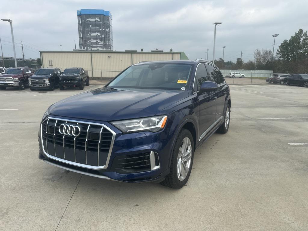 2022 Audi Q7 Premium Plus's photo