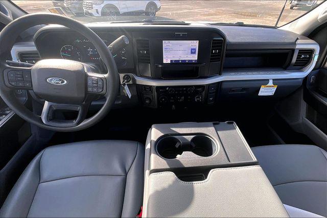 2026 Ford F-350 Crew Cab & Chassis 6.7L Diesel