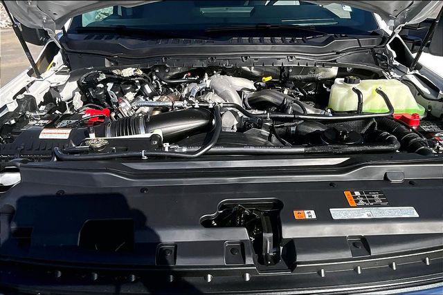 2026 Ford F-350 Crew Cab & Chassis 6.7L Diesel