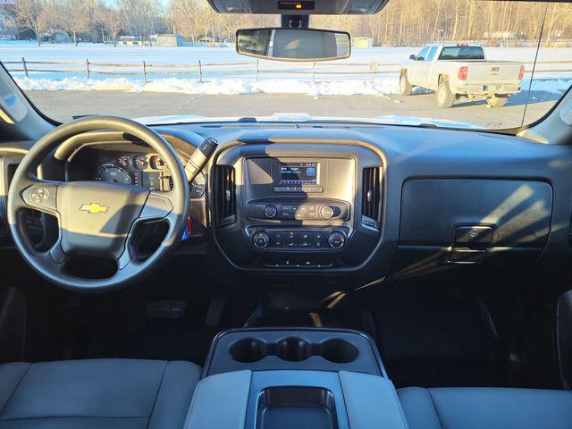 2020 Chevrolet Silverado 6500HD 1WT