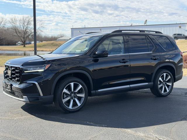 2023 Honda Pilot AWD Elite