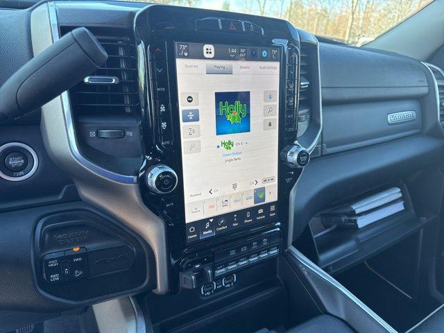 2023 RAM 2500 Laramie Crew Cab 4x4 64 Box 2023 RAM 2500 Laramie Crew Cab 4x4 64 Box