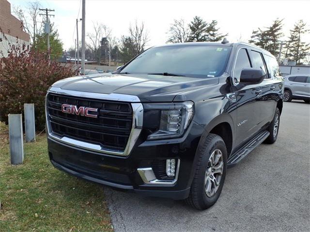 2022 GMC Yukon XL 4WD SLE