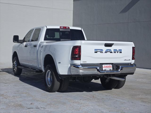 2026 RAM Ram 3500 RAM 3500 TRADESMAN CREW CAB 4X4 8 BOX