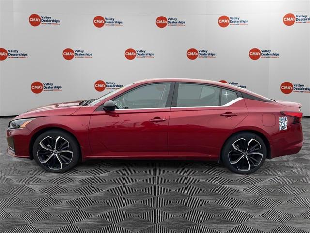 2023 Nissan Altima SR FWD