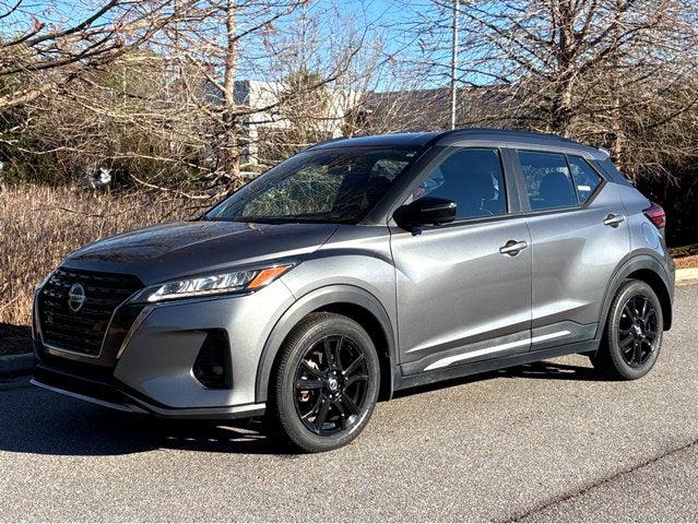 2021 Nissan Kicks SR Xtronic CVT