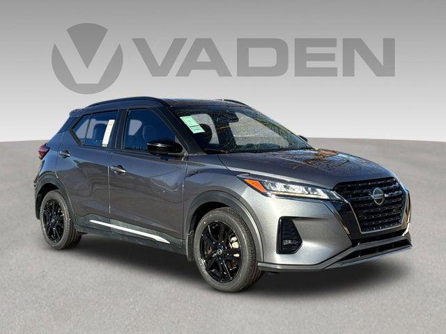 2021 Nissan Kicks SR Xtronic CVT