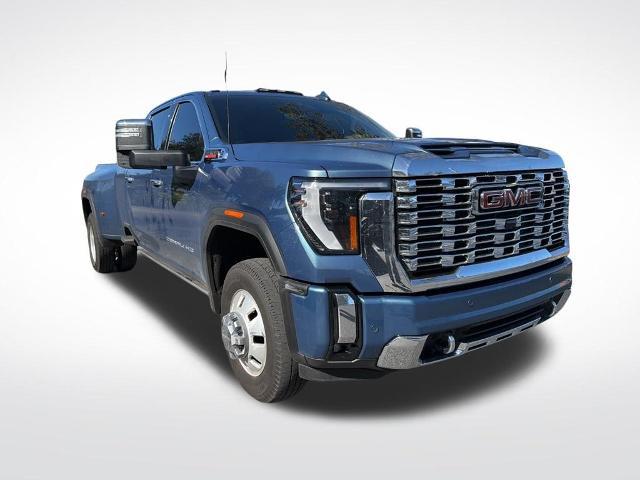 2025 GMC Sierra 3500HD 4WD Crew Cab Long Bed Denali
