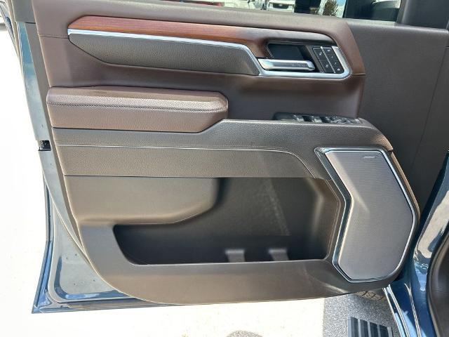 2025 GMC Sierra 3500HD 4WD Crew Cab Long Bed Denali