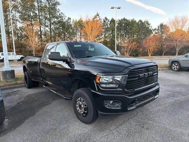 2020 RAM 3500 Big Horn Crew Cab 4x4 8 Box