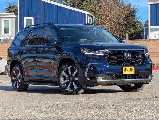 2023 Honda Pilot AWD Elite