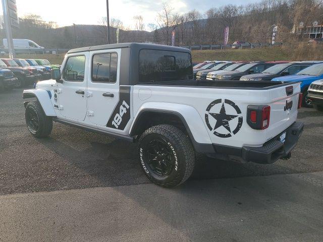 2021 Jeep Gladiator Willys 4x4