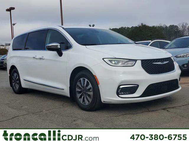 2023 Chrysler Pacifica Hybrid Limited