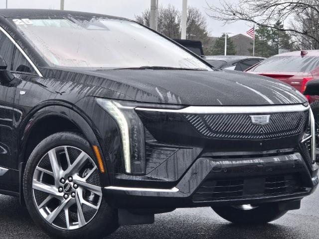 2025 Cadillac iQ Luxury 1 AWD