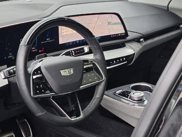 2025 Cadillac iQ Luxury 1 AWD