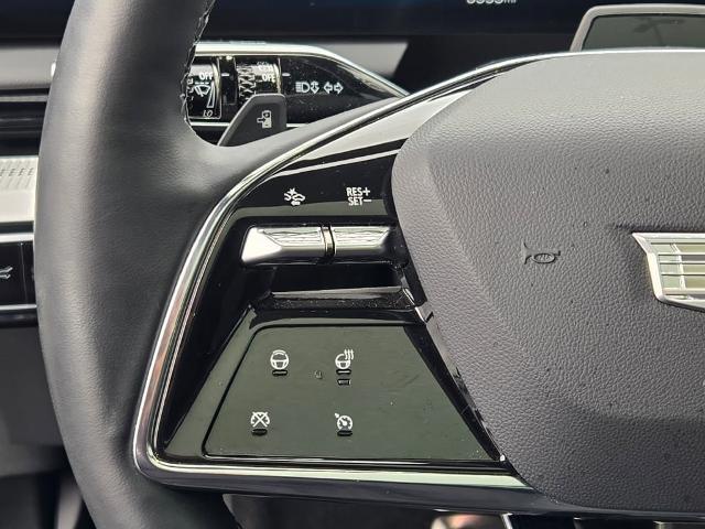 2025 Cadillac iQ Luxury 1 AWD