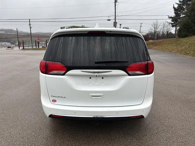 2020 Chrysler Pacifica Touring L Plus
