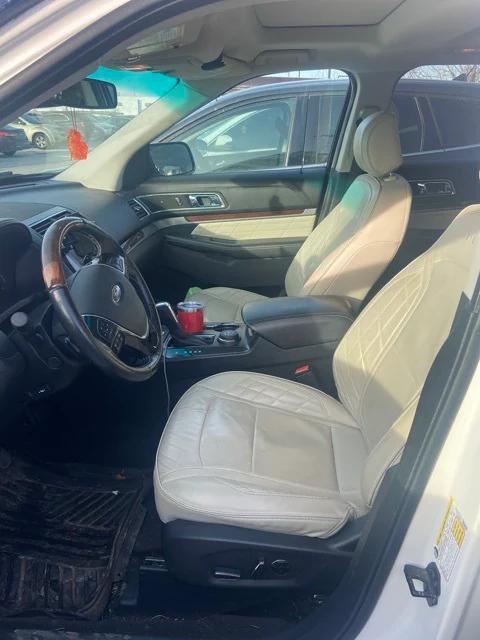 2016 Ford Explorer Platinum