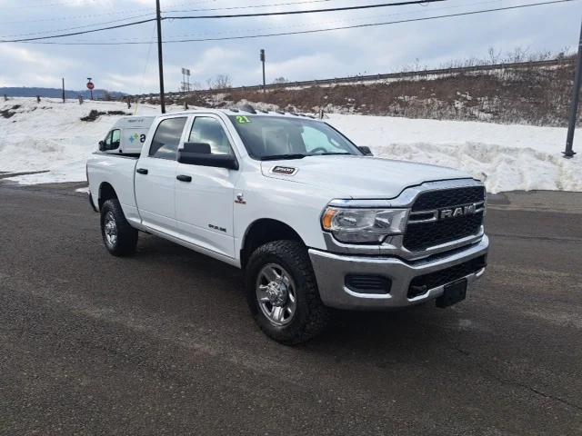 2021 RAM 3500 Tradesman Crew Cab 4x4 64 Box