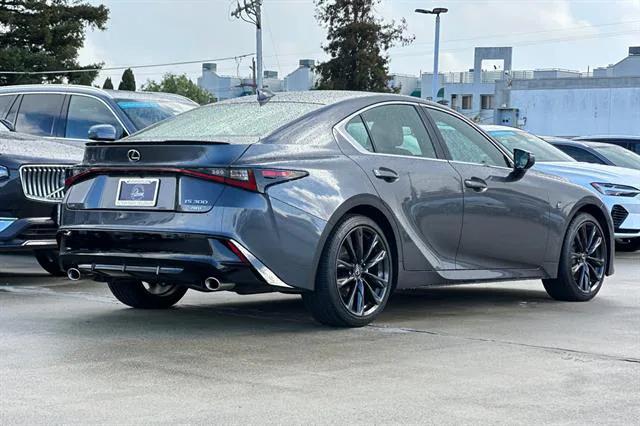 2025 Lexus IS 300 F SPORT Design