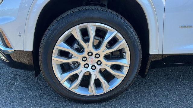 2024 GMC Acadia AWD Denali
