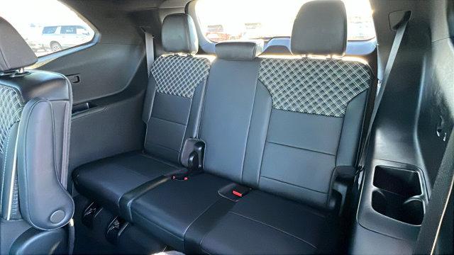 2024 GMC Acadia AWD Denali