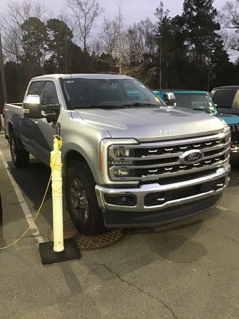 2023 Ford F-350 LARIAT