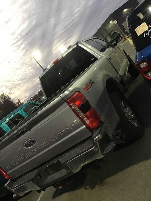 2023 Ford F-350 LARIAT