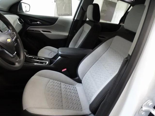 2022 Chevrolet Equinox AWD LS