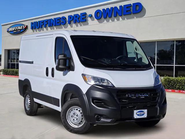 2025 RAM ProMaster 1500 Cargo Van Tradesman Low Roof 118 WB w/Pass Seat