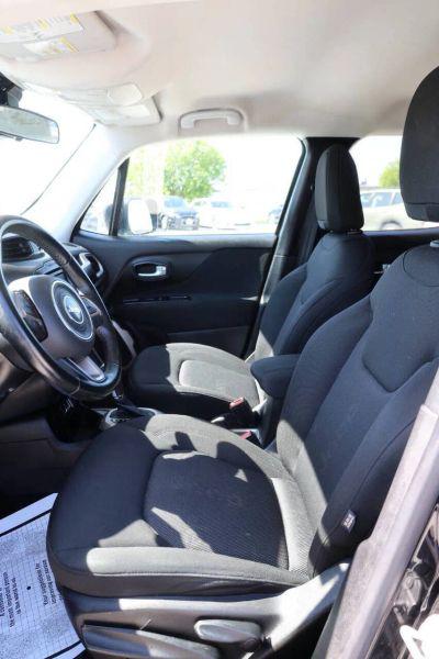 2017 Jeep Renegade Latitude FWD