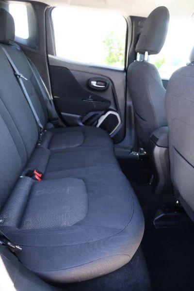 2017 Jeep Renegade Latitude FWD