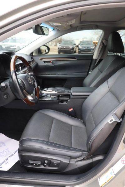 2018 Lexus ES 300h 300h