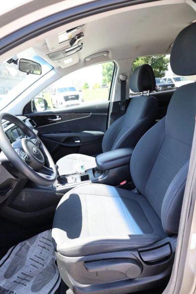 2016 Kia Sorento 3.3L LX